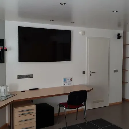 H41 Garni Freiburg 3*
